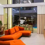 Villa Galaxy *