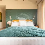 Galaxy Villa